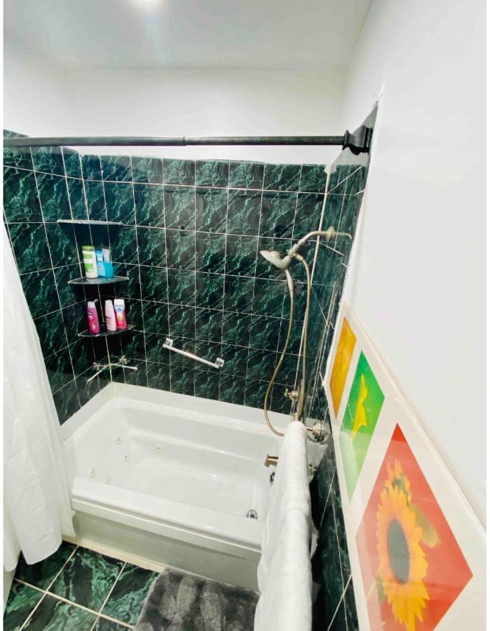 Room With Jacuzzi, Massage Seat, And Parking Space, The Best Choices!! Норт-Берген Екстер'єр фото